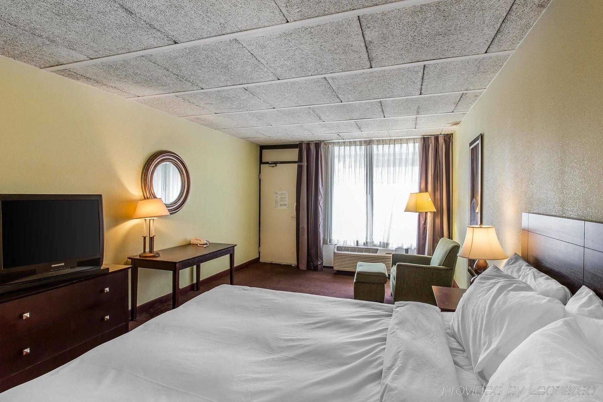 Clarion Inn Brunswick Ngoại thất bức ảnh